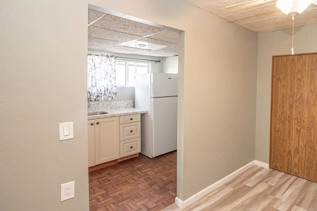 https://cdn.realtyfeed.com/cdn/127/306475704/550e4aad7ec11f61e9372a6bec01921b.webp
