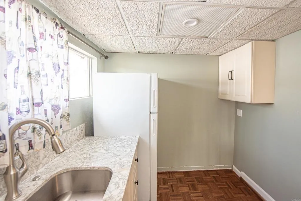 https://cdn.realtyfeed.com/cdn/127/306475704/74c5d19ac0cdbe9aa2064d3f2d8393ce.webp