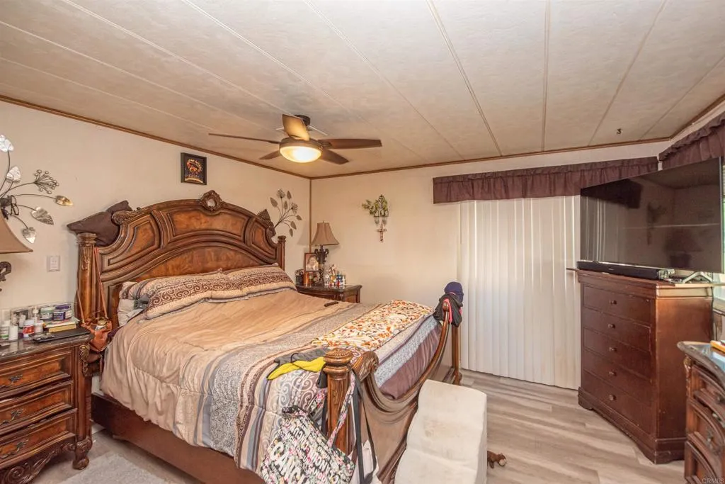https://cdn.realtyfeed.com/cdn/127/306475704/9489d202956145307c7027250f7ebfe7.webp
