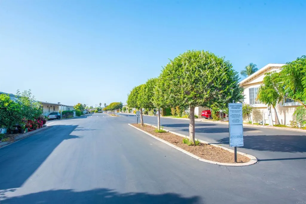 https://cdn.realtyfeed.com/cdn/127/306475704/f6bc1807106e5b60748b9de0fcc87b58.webp