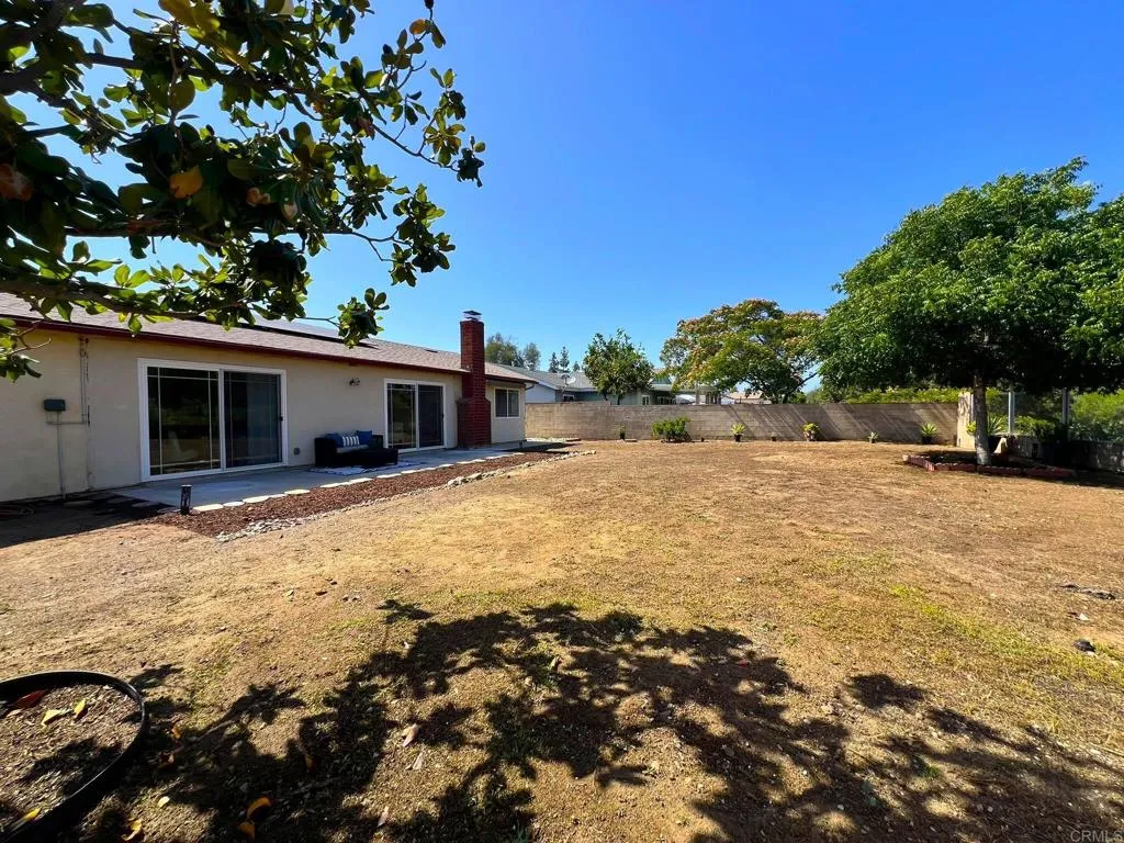 https://cdn.realtyfeed.com/cdn/127/306475875/b763d22888cdbddfe0f360a5d44270e0.webp