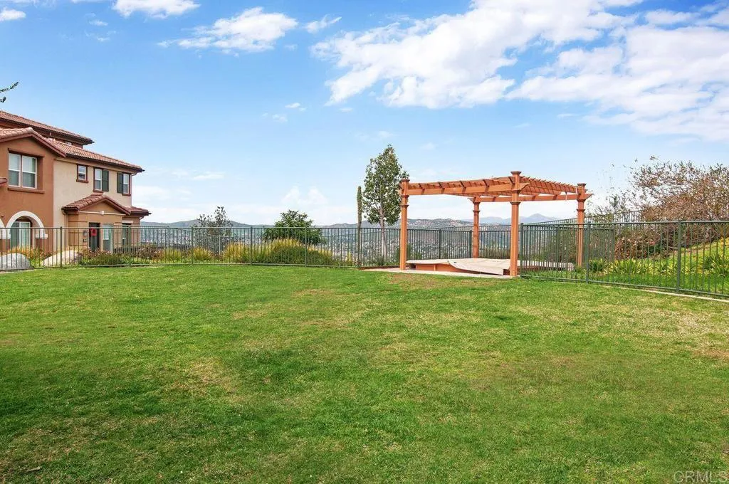 https://cdn.realtyfeed.com/cdn/127/306475905/07969f7b3588eb7c187f2498c7bd77c3.webp