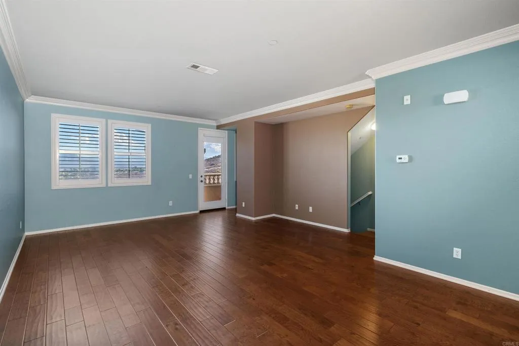 https://cdn.realtyfeed.com/cdn/127/306475905/9c795c75fbc023d531f30c1741c6014b.webp