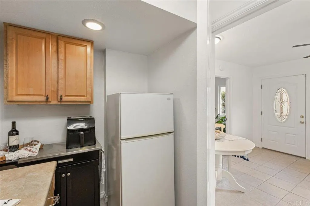 https://cdn.realtyfeed.com/cdn/127/306476119/d5ad838181427f7bce7e6456eb3304a0.webp