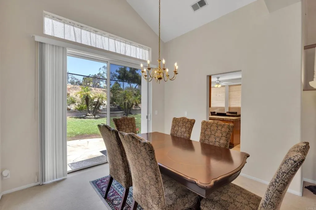 https://cdn.realtyfeed.com/cdn/127/306476139/1448e941ac75fedef8f4319f389b0595.webp