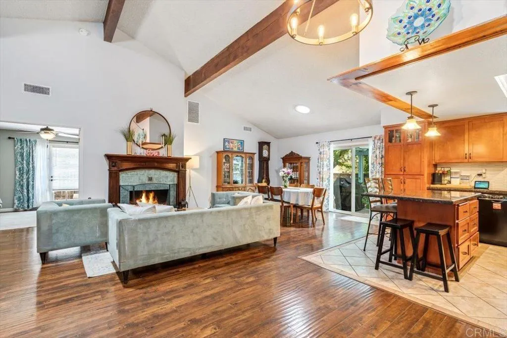 https://cdn.realtyfeed.com/cdn/127/306476157/3be0a3afd52287b8b8bab2007867185c.webp