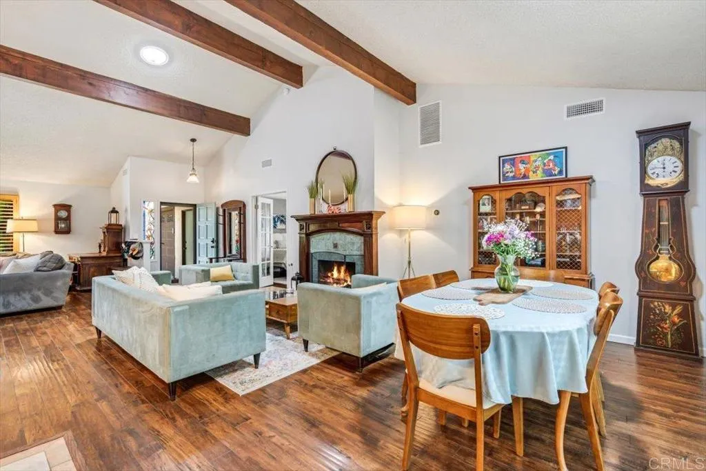 https://cdn.realtyfeed.com/cdn/127/306476157/79fba1310d561301791af4a93c88fc9d.webp