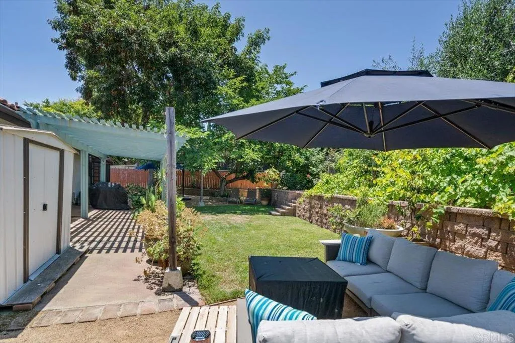 https://cdn.realtyfeed.com/cdn/127/306476157/c0fdad1218f813f231def348eac3c5e4.webp