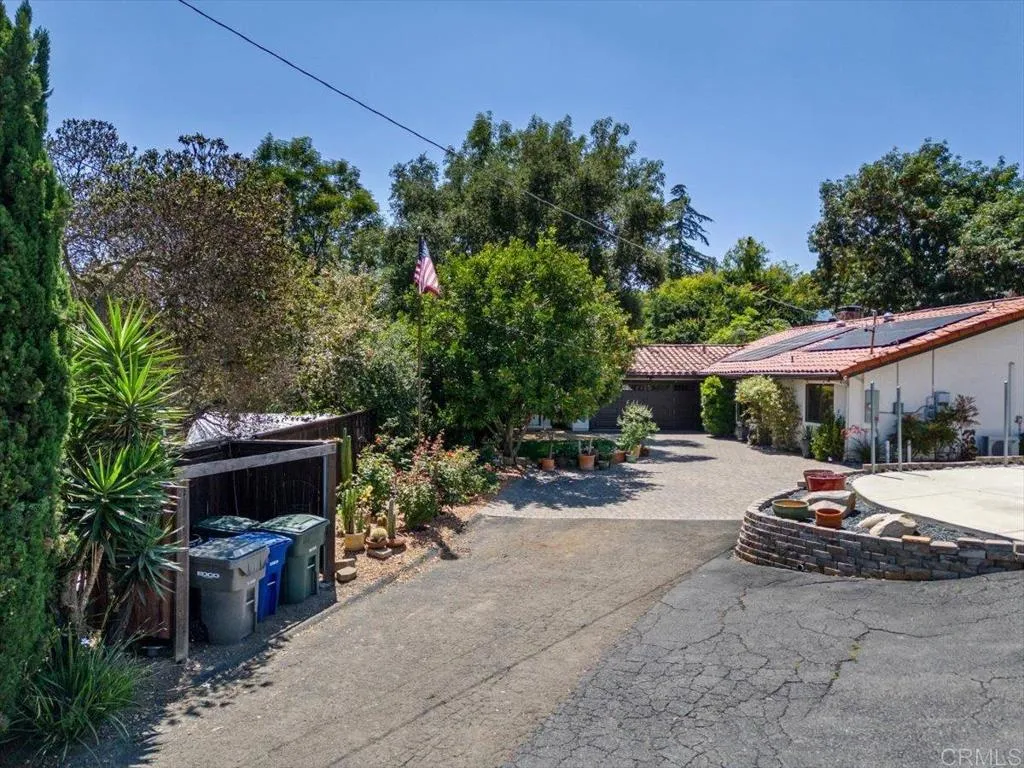 https://cdn.realtyfeed.com/cdn/127/306476157/ff7b0f497538be19103f2a5270f8312b.webp