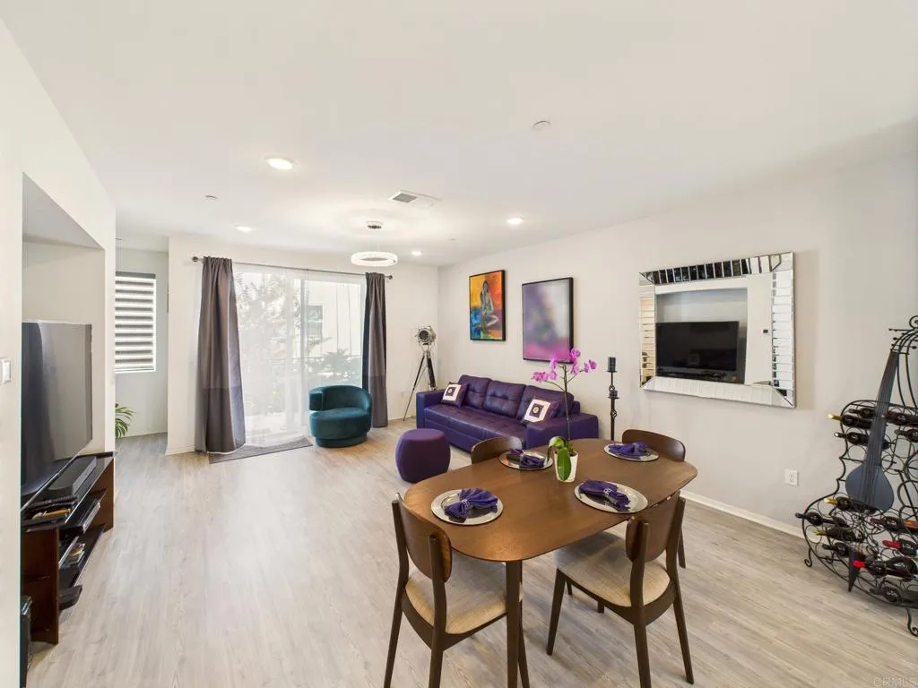 Photo #6: PTP2504739 Listing 