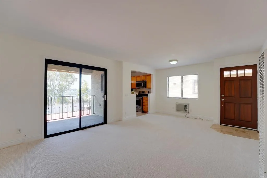 Photo #6: PTP2504741 Listing 
