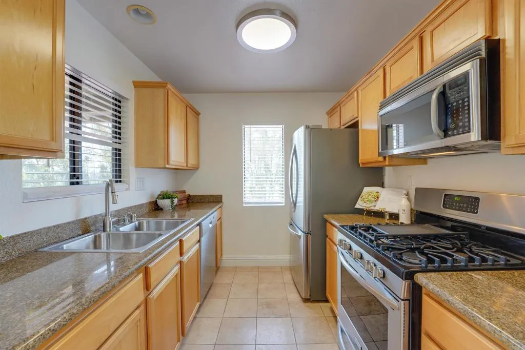 Photo #14: PTP2504741 Listing: Photo #14