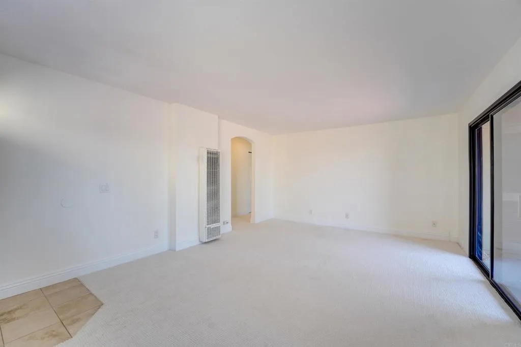 Photo #5: PTP2504741 Listing 