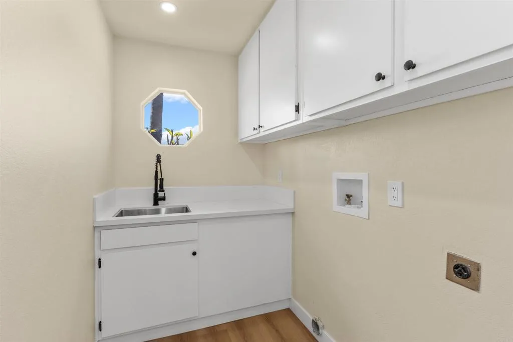 https://cdn.realtyfeed.com/cdn/127/306476207/759edd0b372928c0b4c136aa078b6ac9.webp