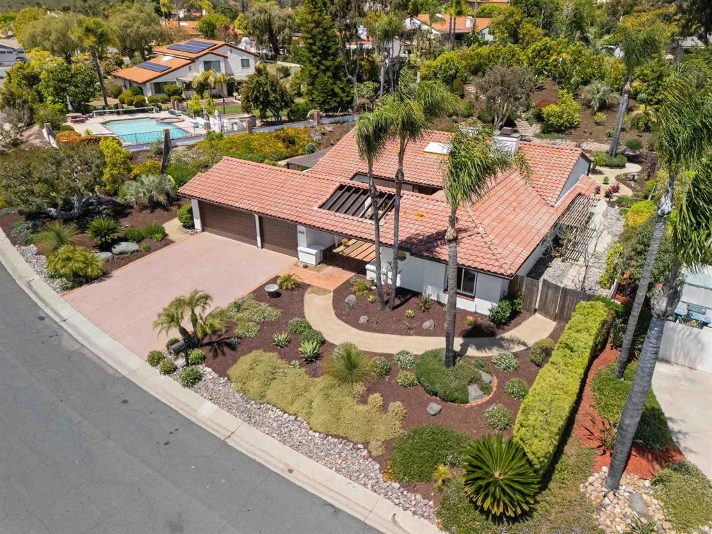 https://cdn.realtyfeed.com/cdn/127/306476207/8c3d829002cb1522d7ca619ee30d1799.webp