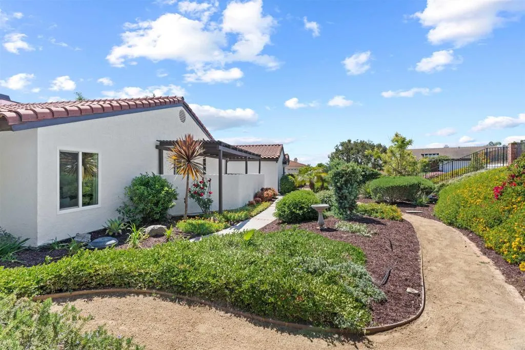 https://cdn.realtyfeed.com/cdn/127/306476207/e99c11d66939061b5995fdcda9af0ca0.webp