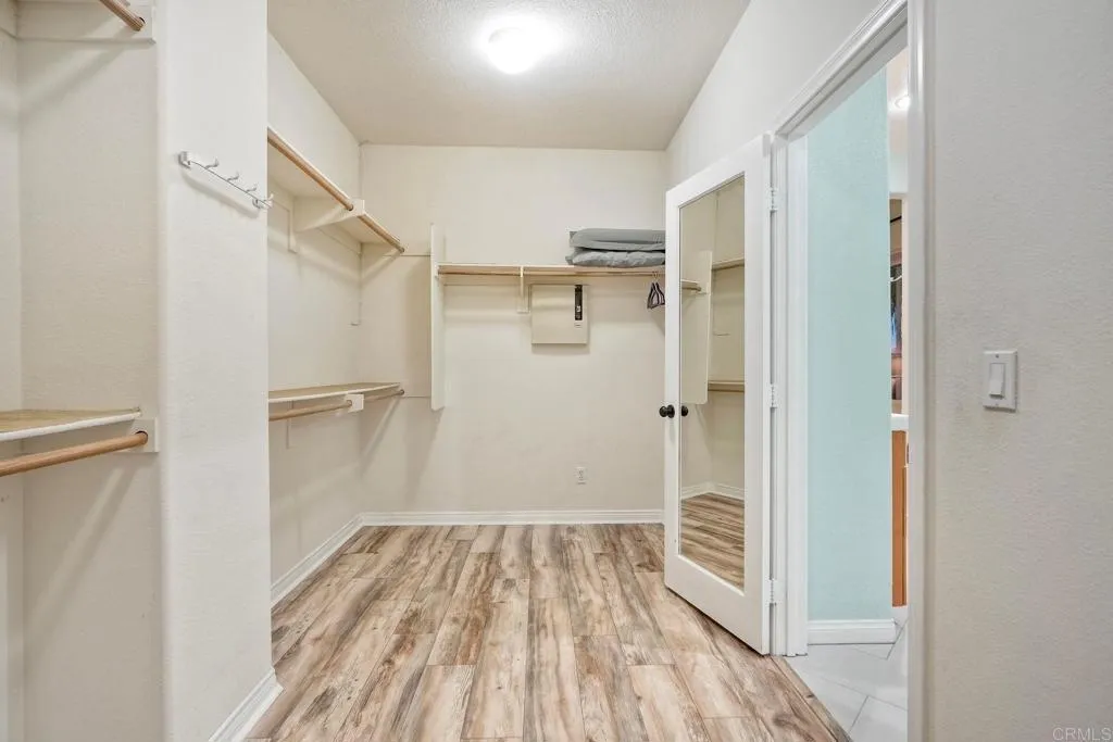 https://cdn.realtyfeed.com/cdn/127/306476271/365ac577437abc54bbdba84b2909c599.webp