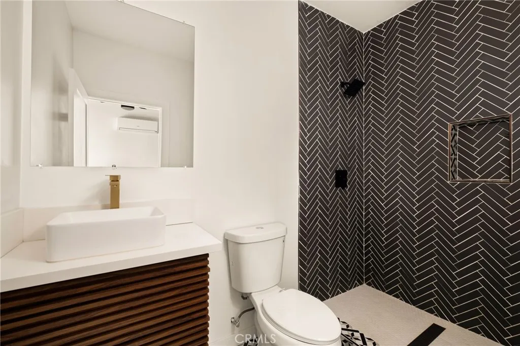 https://cdn.realtyfeed.com/cdn/127/306476319/6d56c455ece4072cf8125bcd0b40a213.webp