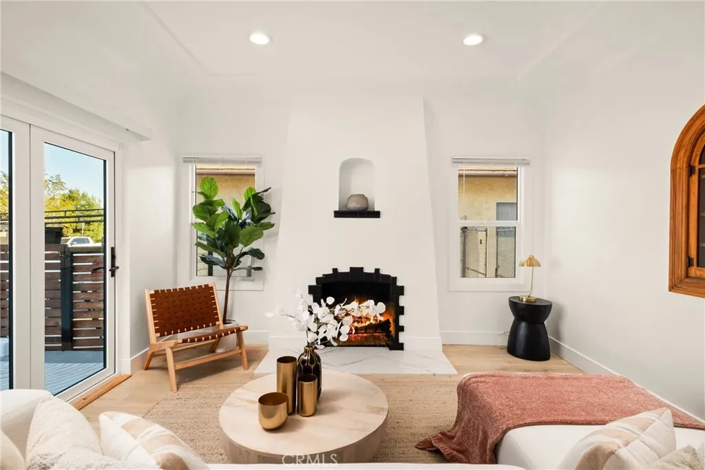 https://cdn.realtyfeed.com/cdn/127/306476319/e832166f7f1360f1d7e7ac3af0f7f454.webp