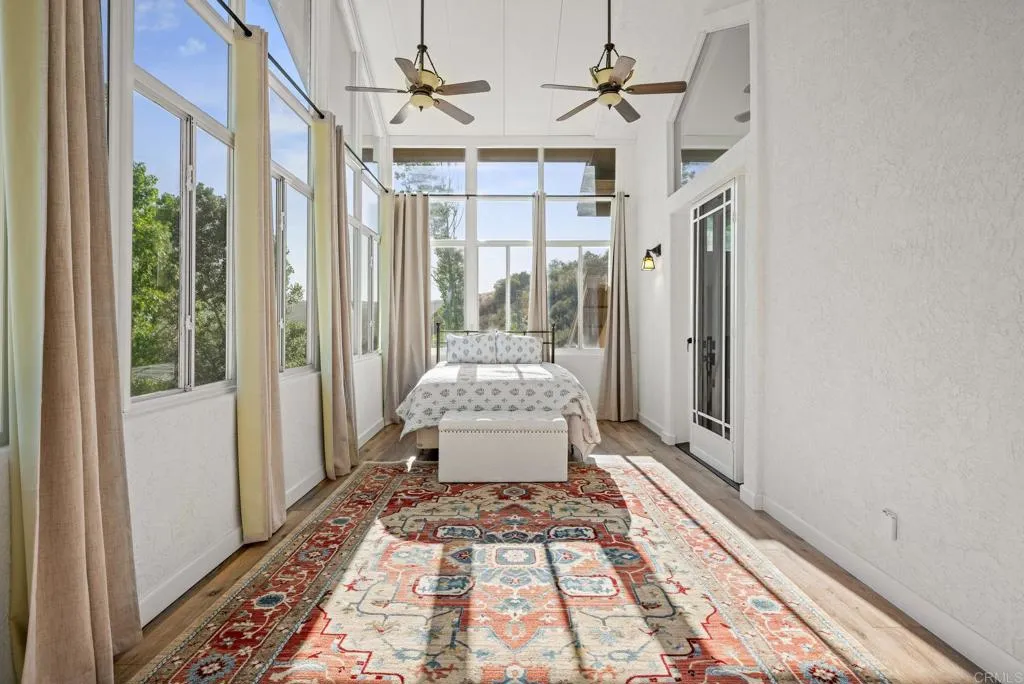 https://cdn.realtyfeed.com/cdn/127/306476322/1c1000658e11c4d78c7d4b9108a2e253.webp