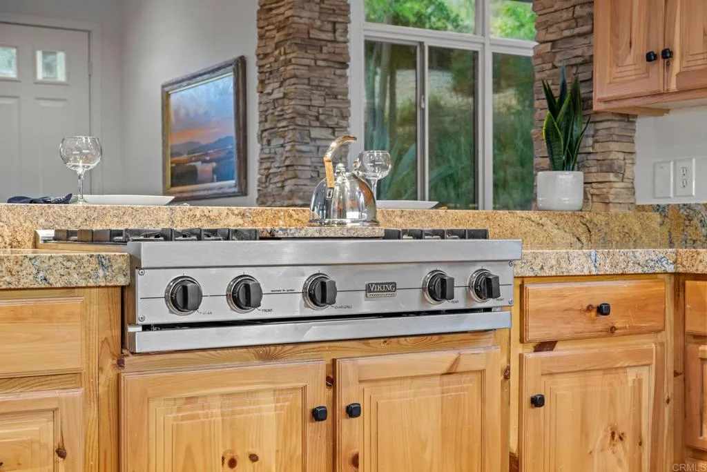 https://cdn.realtyfeed.com/cdn/127/306476322/4b61e0cffd3748a251d967907ffab219.webp