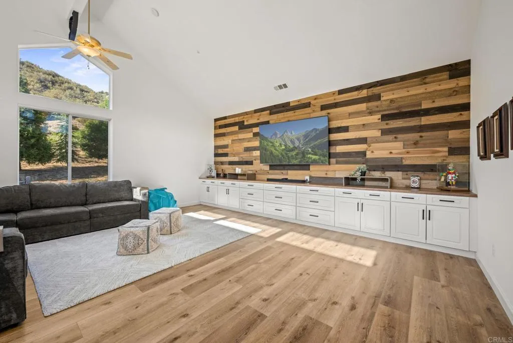 https://cdn.realtyfeed.com/cdn/127/306476322/df51b1ef777a76ee089edee873e82be3.webp