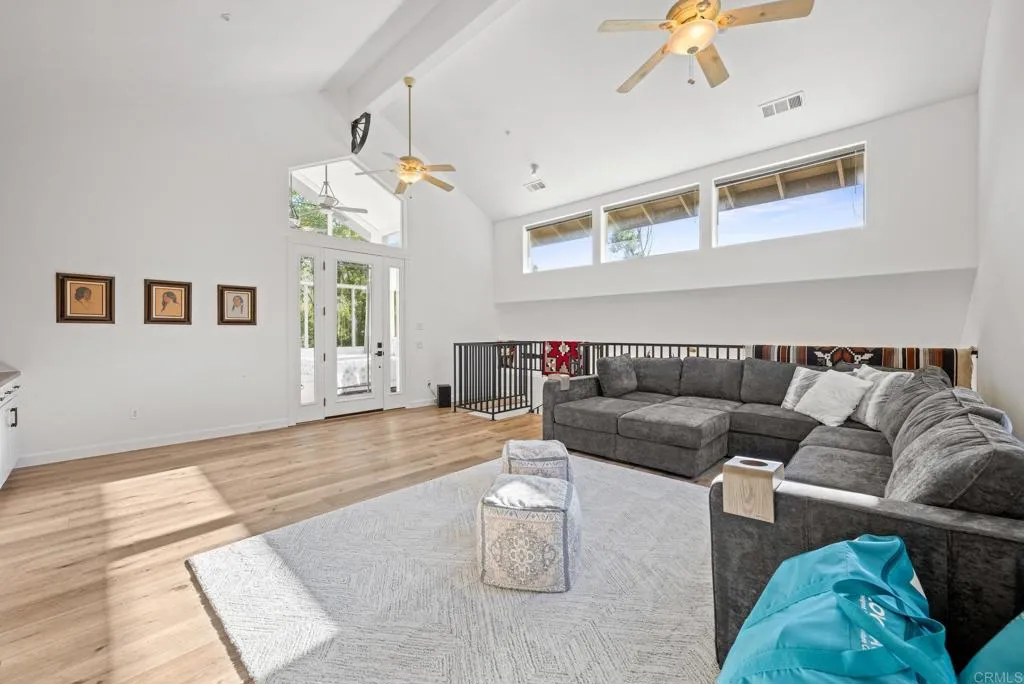 https://cdn.realtyfeed.com/cdn/127/306476322/f31758315b849b9f9e88d949b880f29c.webp