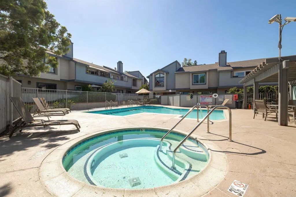 https://cdn.realtyfeed.com/cdn/127/306476451/46893ffed62a437c32d02180f76a6076.webp