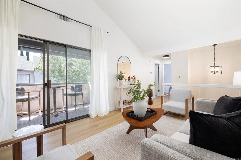 https://cdn.realtyfeed.com/cdn/127/306476451/914de1a322070e20faf810aaad6f1cd2.webp