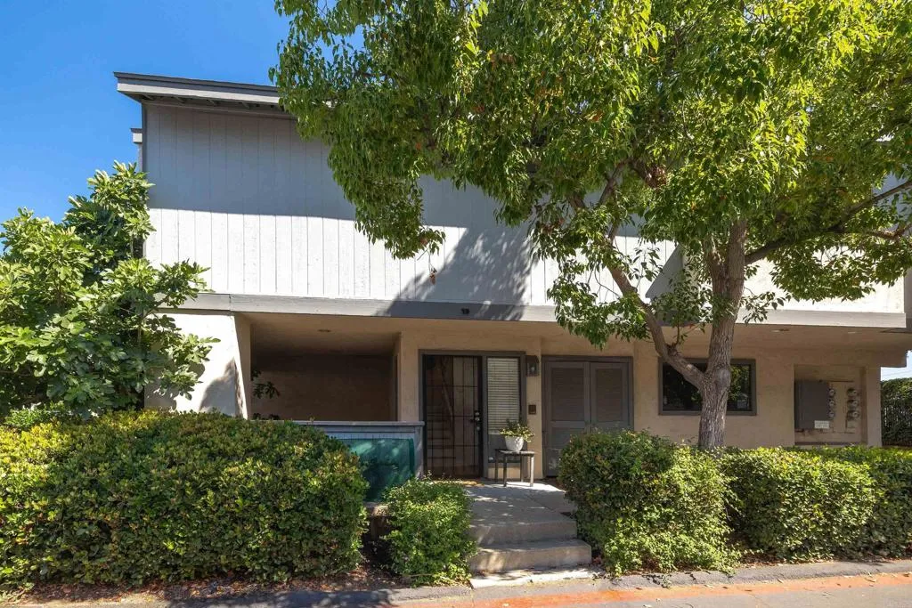 https://cdn.realtyfeed.com/cdn/127/306476451/ec5448a4b14eb303af0738222450bce0.webp
