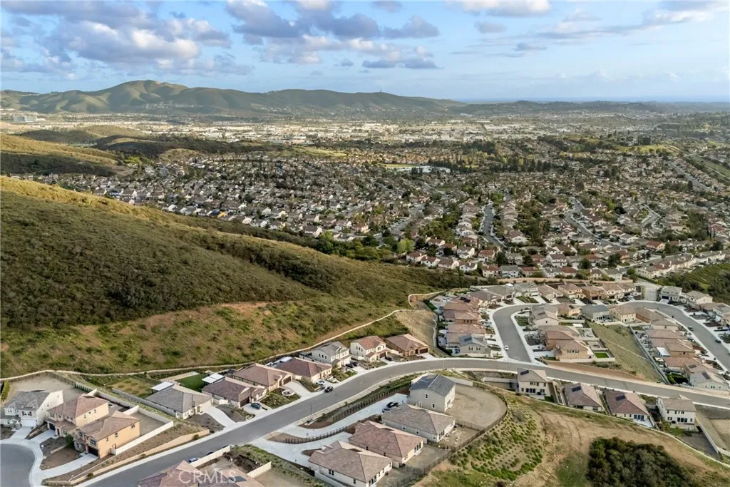 https://cdn.realtyfeed.com/cdn/127/306476473/15a0c7e4c732a5597a08719d9591434e.webp