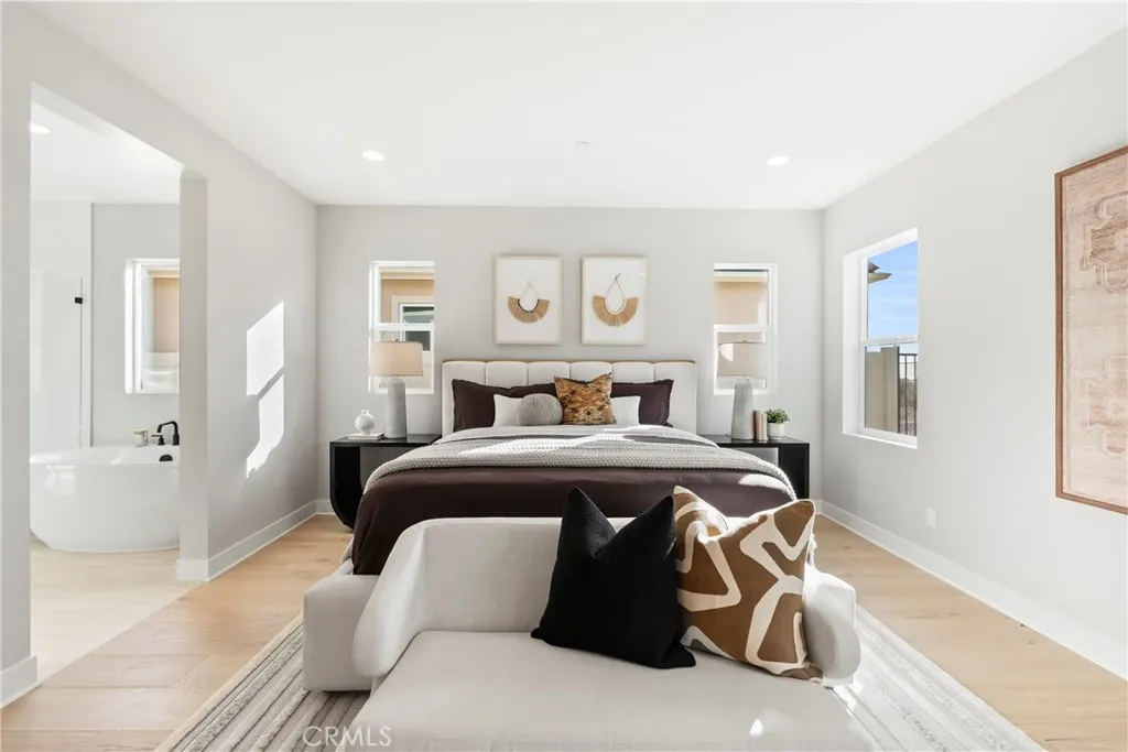 https://cdn.realtyfeed.com/cdn/127/306476473/1e7a01c875ddfb7ceab8015d39a43b69.webp