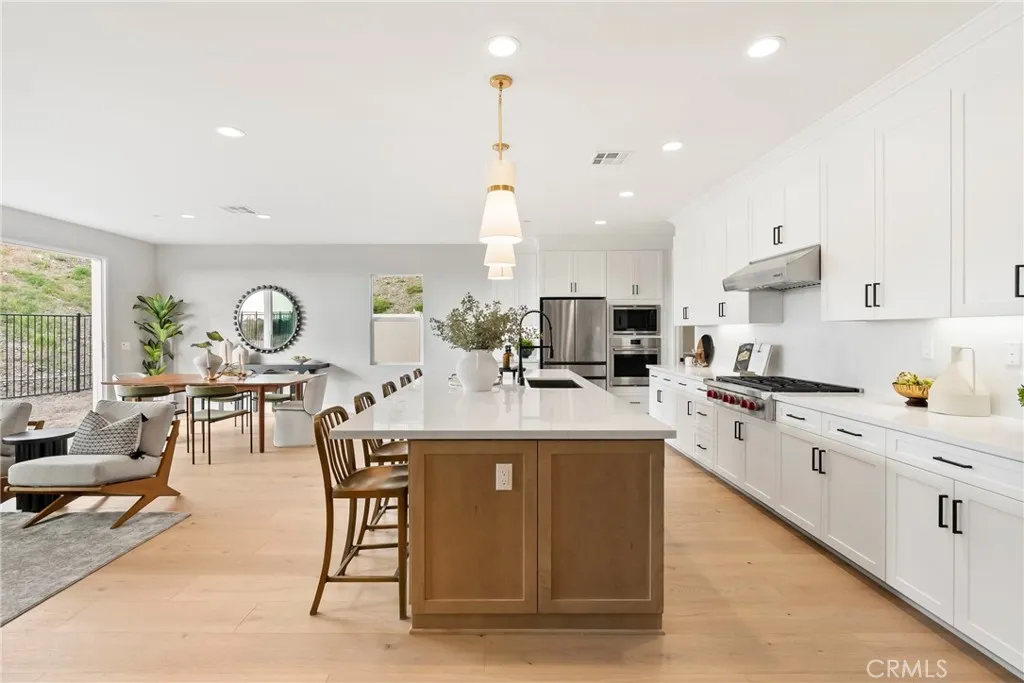 https://cdn.realtyfeed.com/cdn/127/306476473/e0da643a97791531b60f5518e43b53e6.webp
