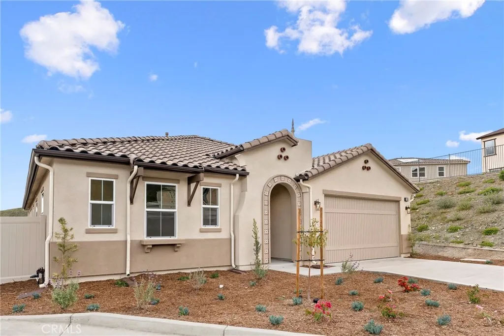 https://cdn.realtyfeed.com/cdn/127/306476473/e90dd9f3fef6104c1888cf71dbb47673.webp