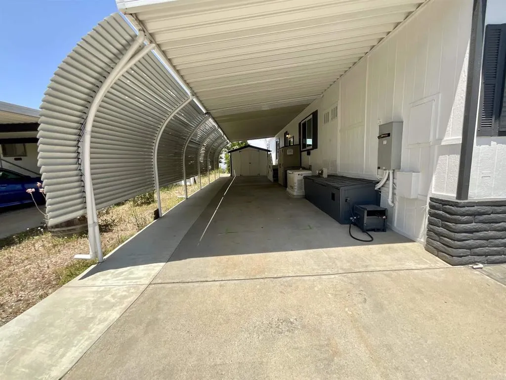 https://cdn.realtyfeed.com/cdn/127/306476527/6a95f80453262f6b7a92b99d10d92051.webp