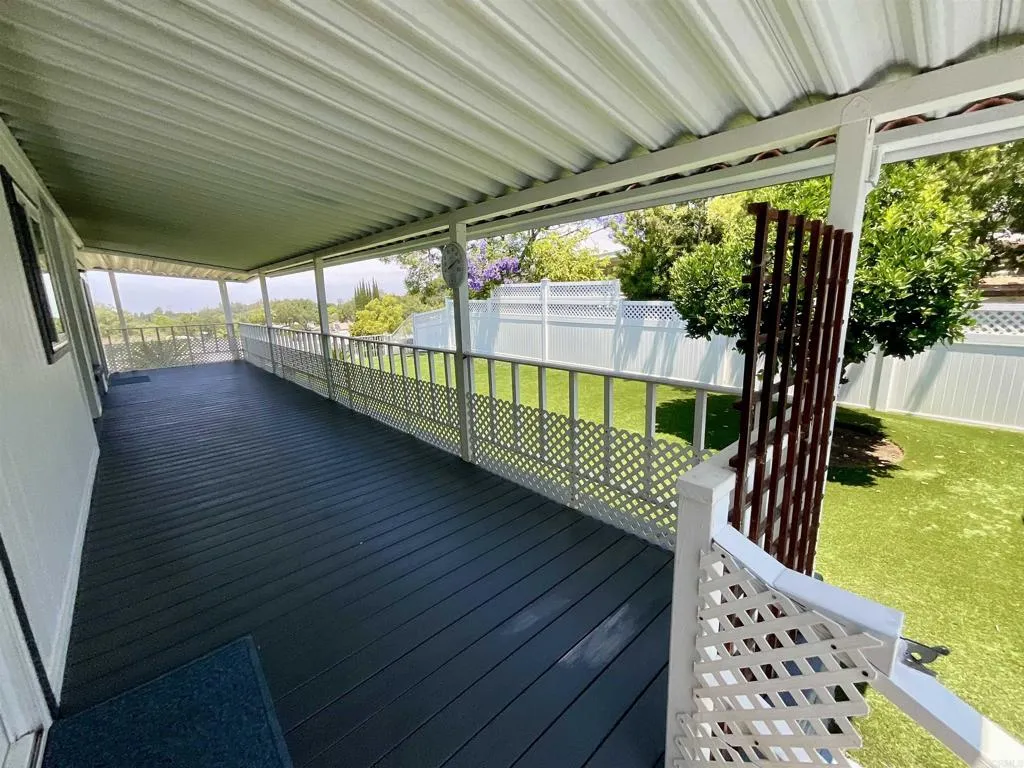https://cdn.realtyfeed.com/cdn/127/306476527/79eb66d78601c3bd8efec5536f770d1c.webp