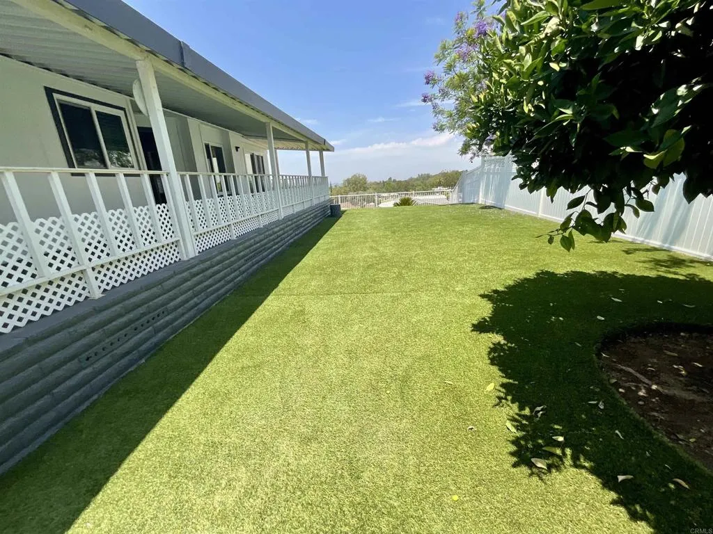 https://cdn.realtyfeed.com/cdn/127/306476527/cc9d29f11538513a4bafbd2ddaa5d40d.webp