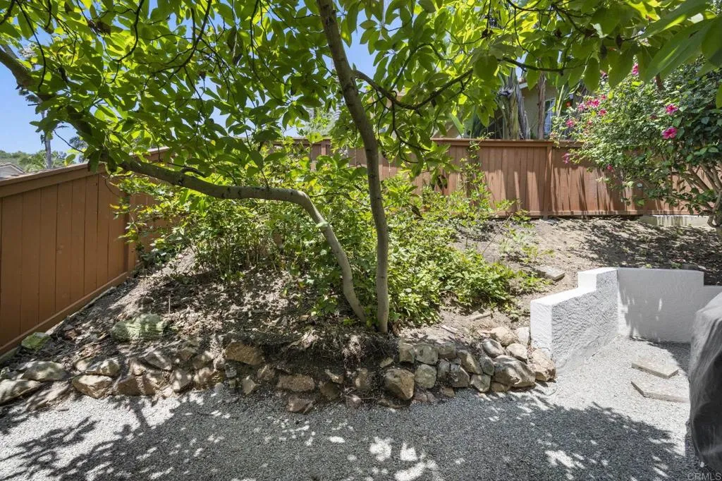 https://cdn.realtyfeed.com/cdn/127/306476535/3094a1ef062fbaa6da84ad29a4b19197.webp