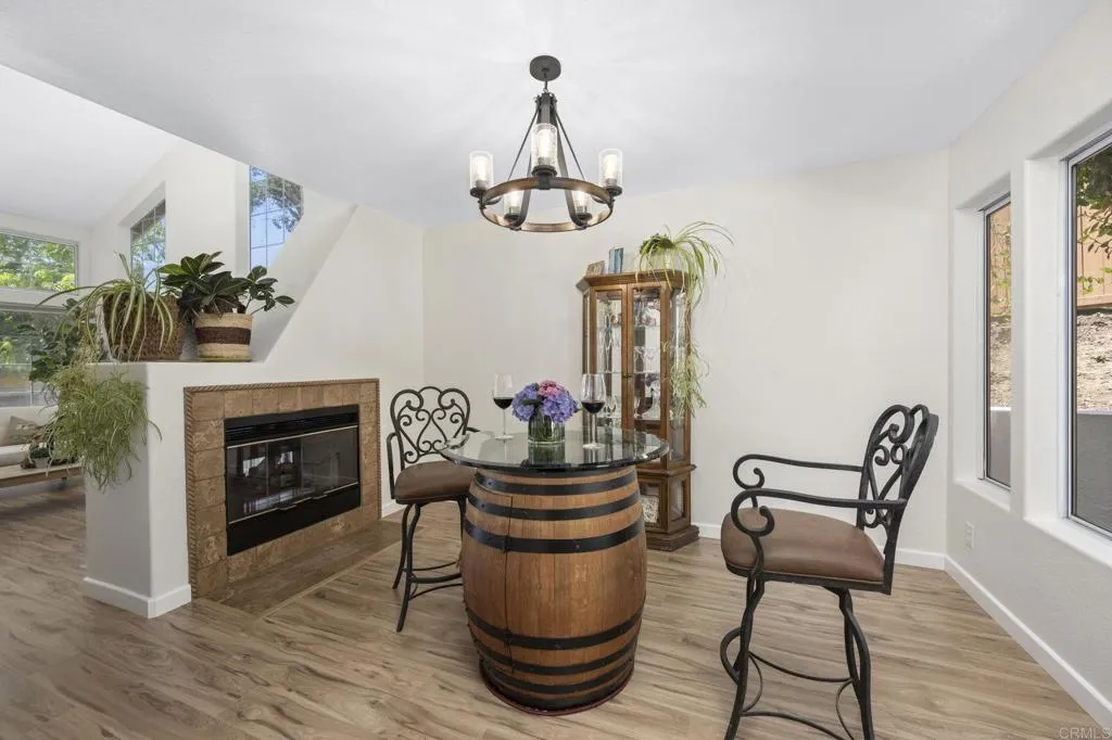 https://cdn.realtyfeed.com/cdn/127/306476535/435f629cda6b4e611a636d00d5bbf462.webp