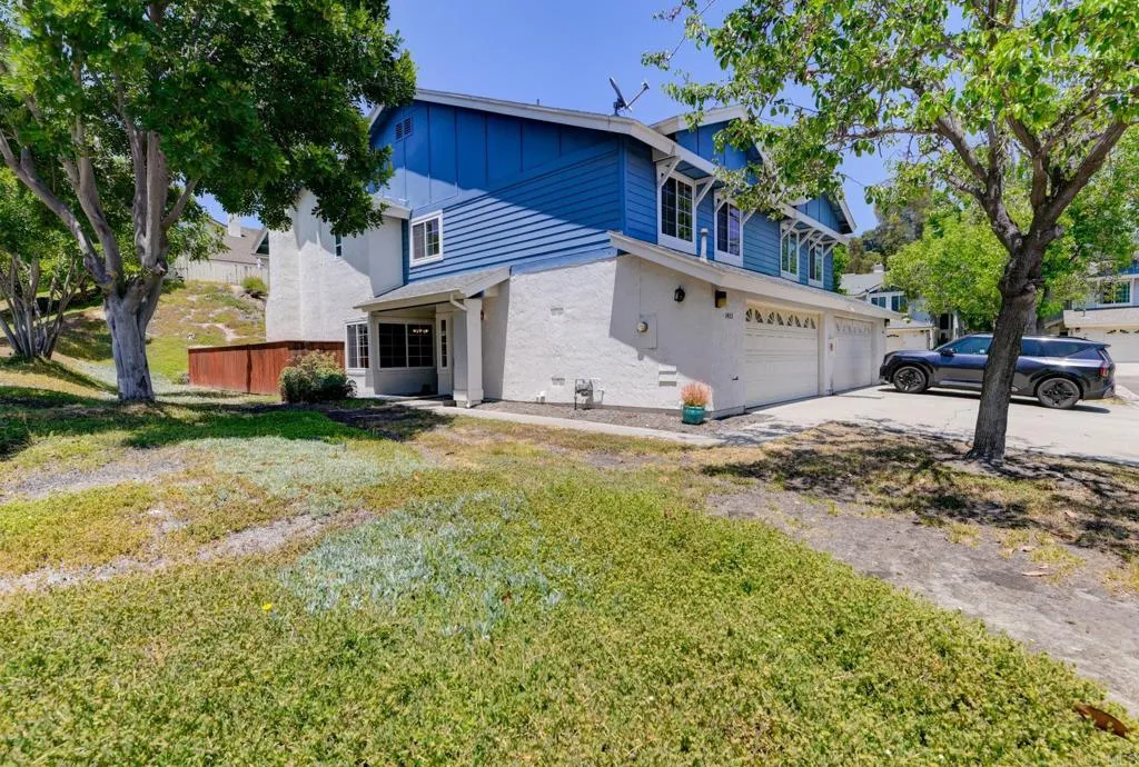 Photo #3: PTP2504748 Listing 