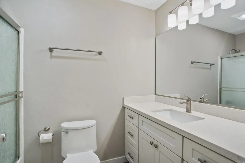 https://cdn.realtyfeed.com/cdn/127/306476562/ec8dd578c7c59ac7490efca2aa22ce50.webp