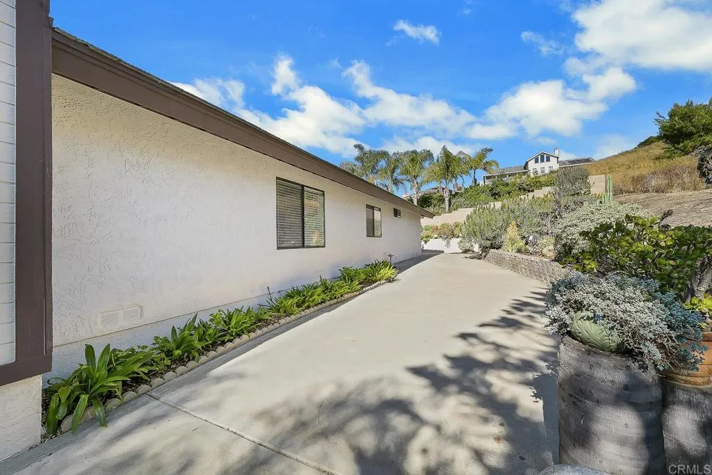 https://cdn.realtyfeed.com/cdn/127/306476589/2fb4a344e86be55b2afaac938f624664.webp