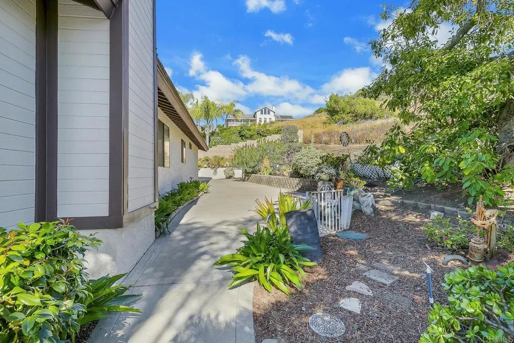 https://cdn.realtyfeed.com/cdn/127/306476589/4638e0f2a3ce3344ce5a4d3e7734f59b.webp