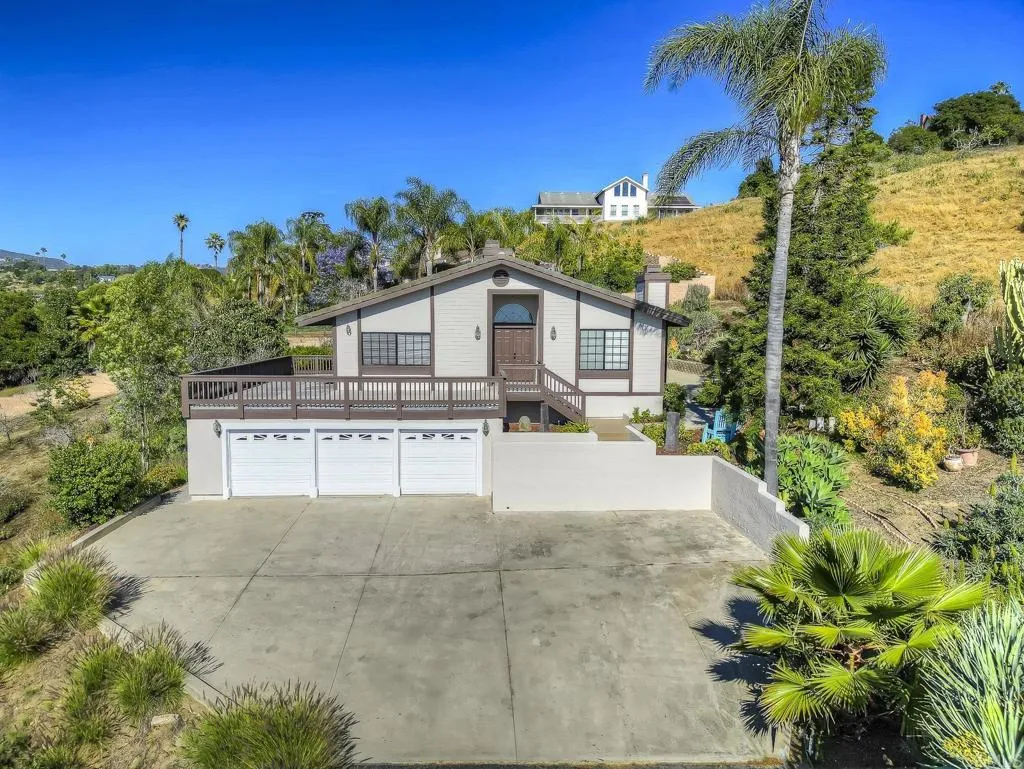https://cdn.realtyfeed.com/cdn/127/306476589/d718ec0e18c9bd03b4d88fc49041fbfb.webp