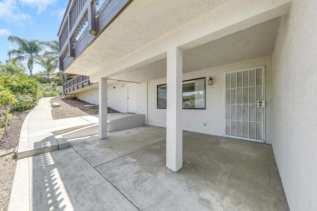 https://cdn.realtyfeed.com/cdn/127/306476589/f84b6fef2e4f5f5389d92401aa435392.webp