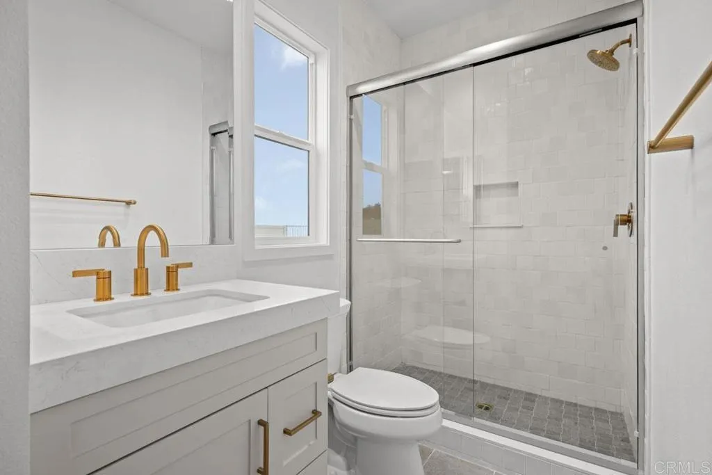 https://cdn.realtyfeed.com/cdn/127/306476832/c2d3bd346776384d8512ae8776c0e867.webp