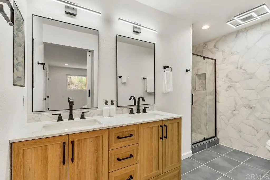 Photo #9: PTP2504767 Listing: Photo #9