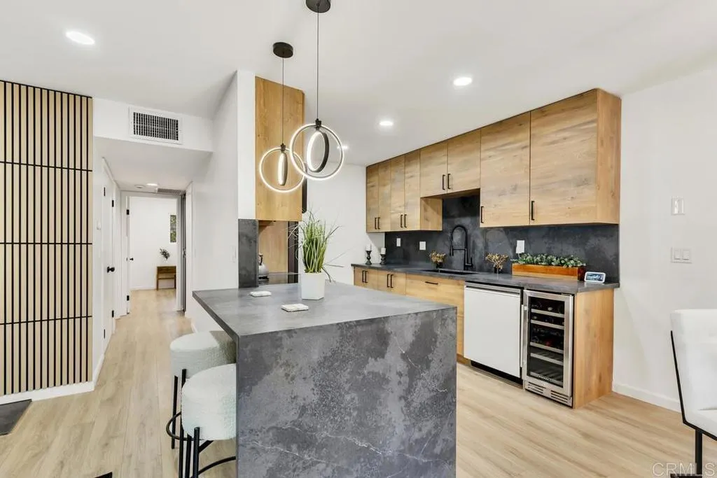 Photo #4: PTP2504767 Listing 