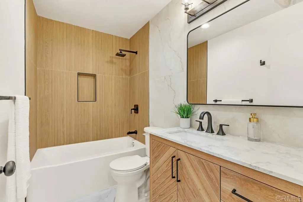Photo #8: PTP2504767 Listing: Photo #8