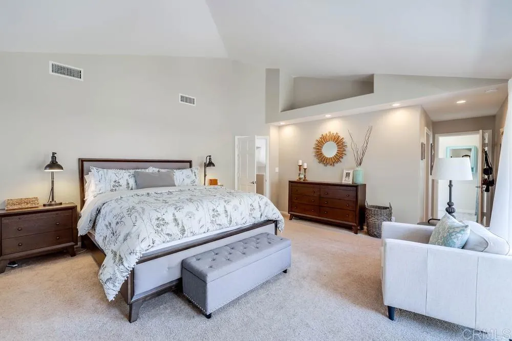 https://cdn.realtyfeed.com/cdn/127/306476977/523415c91ded0afc96819672b71fe2e9.webp